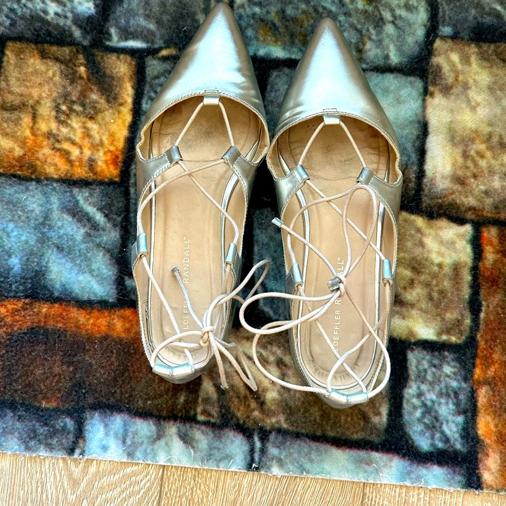 Ankle wrap flats